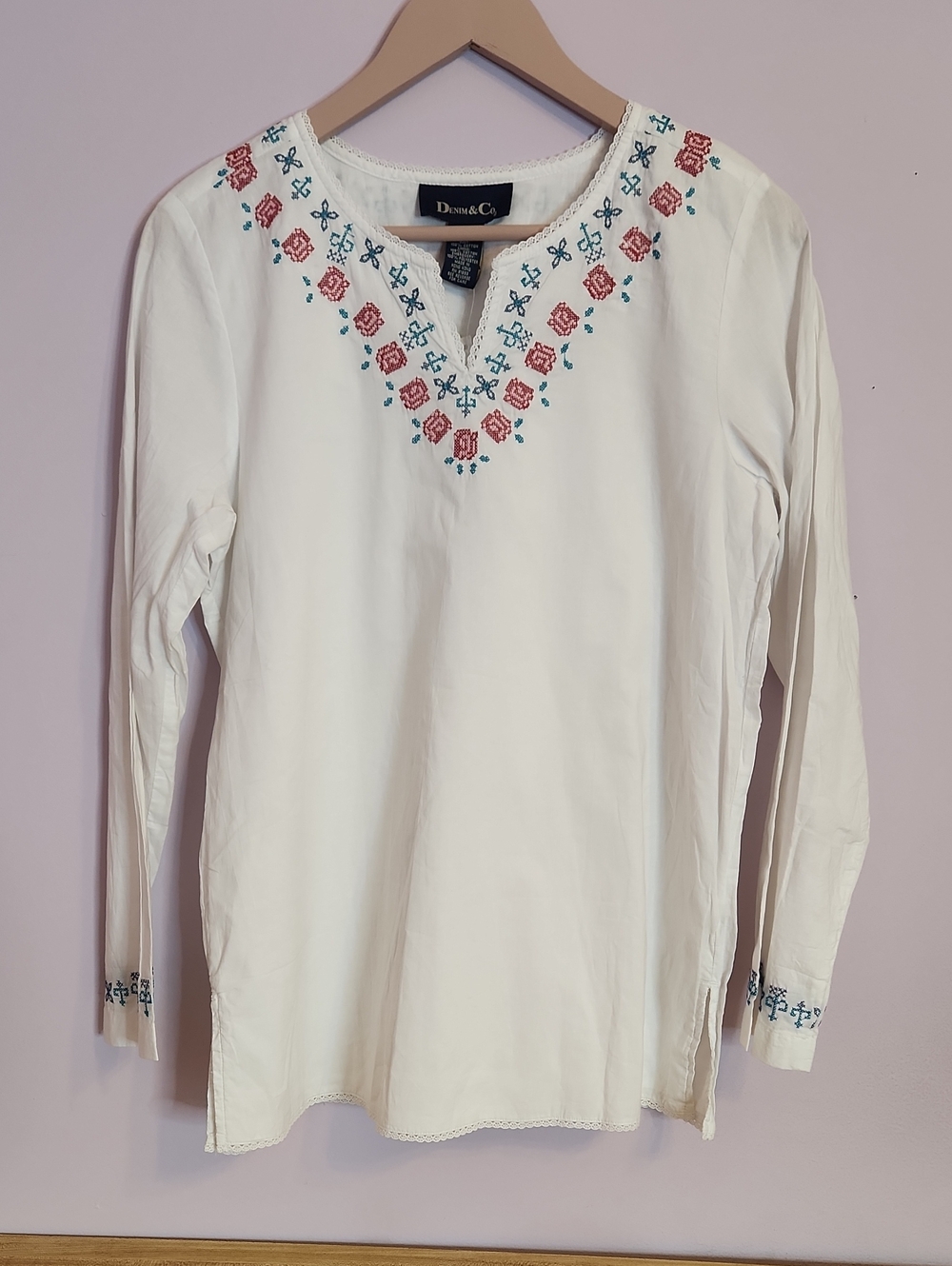 Denim & Co. White Cotton Long Sleeve Top, Red & Blue Embroidered, size M